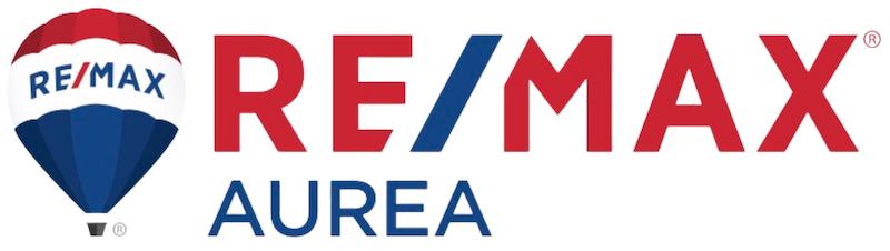 photo_5787485349696179029_x